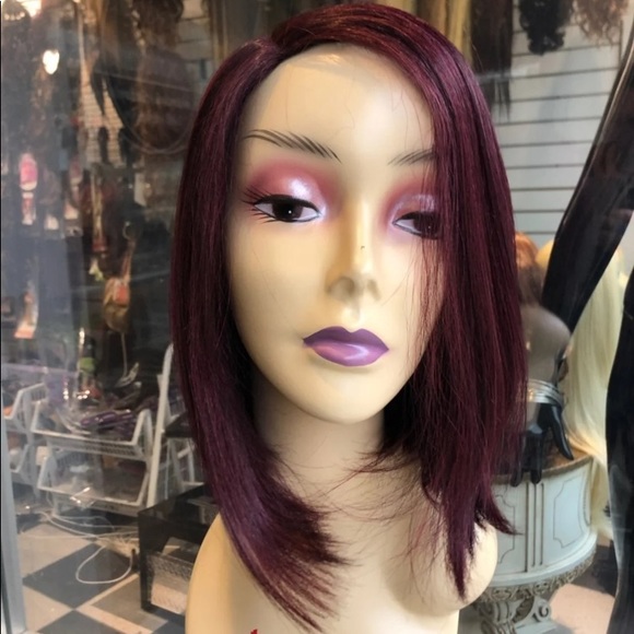 Burgundy bob wig main image 7